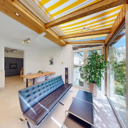 Altbauwohnung Im Erdgeschoss Mit Wintergarten * Падерборн